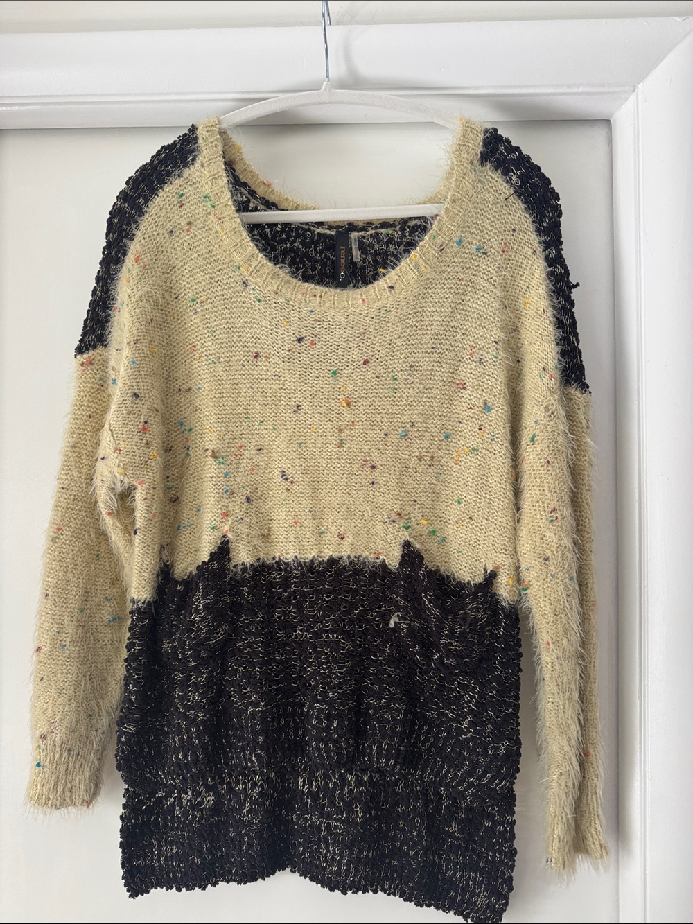 Renee C. Two-Tone Beige Speckled & Black Scoop-Neck Sweater